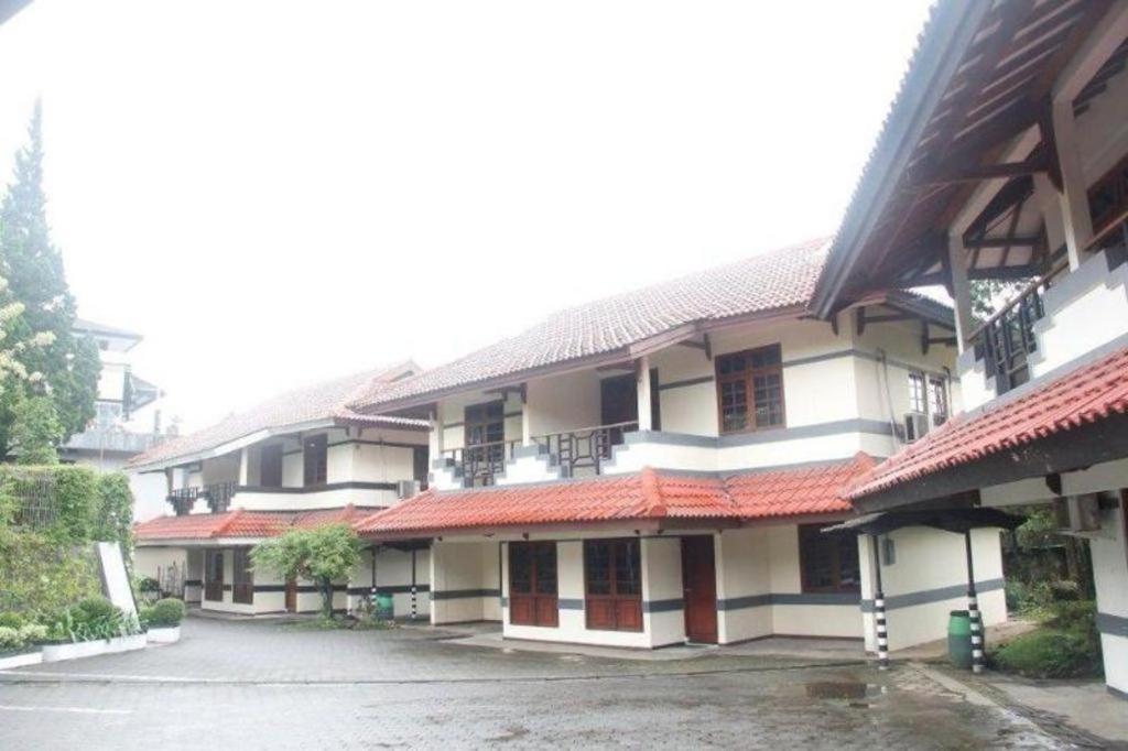 Hotel Parama Puncak Eksteriør billede